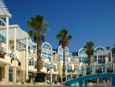 Seahorse Deluxe Hotel Hôtels à : Altinkum Mahallesi