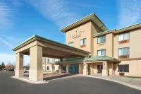 Country Inn & Suites by Radisson, Madison West, WI Hotels in Waunakee