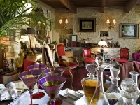 Hotel le Saint Laurent Hotels in Tavel