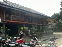 VuLinh Family Homestay Hotels near Thác Bà Lake