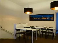 The Hostel - Ostelli