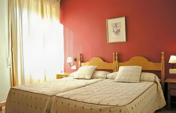 樂業麗斯亞酒店