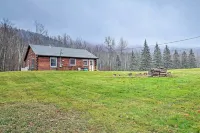High Peak Heaven Cozy Log Cabin on 1 Acre! - سبا
