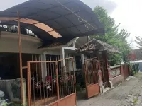 OYO 94000 Omah Citra Genia Homestay Ξενοδοχεία στην πόλη Sleman Regency