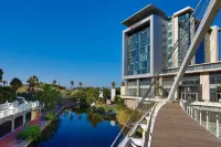 Cape Town Marriott Hotel Crystal Towers Hotels in 