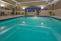 Hampton Inn Beloit - Pools