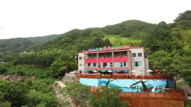 Sancheong Jirisan Osong Pension