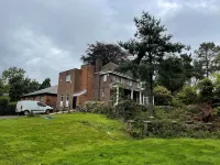 Burleigh House Hotels in Staffordshire Moorlands District