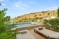 100 Rizes Seaside Resort- Small Luxury Hotels of the World - Pools