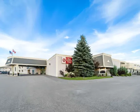 Best Western Plus Mariposa Inn  Conference Centre Hotels in Orillia