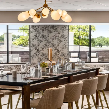 Crowne Plaza LOUISVILLE AIRPORT EXPO CTR by IHG