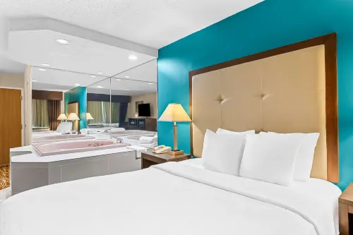 Best Western Baraboo Inn Hotels in Baraboo