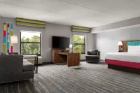 Hampton Inn by Hilton Spring Lake Fayetteville - 2-Star
