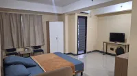 Mauna Youth Hostel by 19 Avenue Hotels in Neglasari