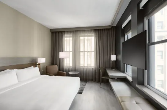 AC Hotel Kansas City Downtown โรงแรมในแคนซัสซิตี