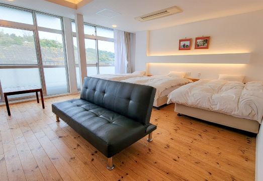 3. 아마쿠사 산타커..