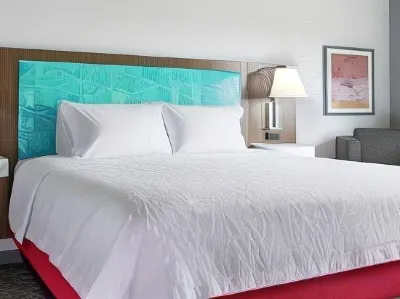 Hampton Inn & Suites Howell Hotels in Brighton