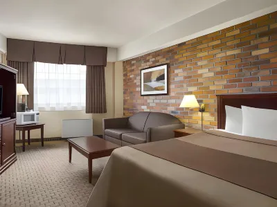 Travelodge by Wyndham Thunder Bay Hotels in der Nähe von Grandview Mall