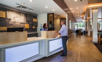 Holiday Inn Express & Suites Queensbury - Lake George Area