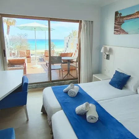 Bluesea Anba Romaní