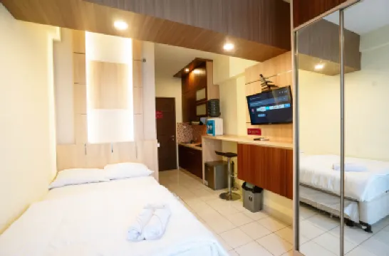Easton Park Jatinangor by 7Rm Hotels near Padjadjaran University