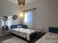 Genari Beach Apartments-Family Sea View Apartment Hotels near Pyrgos