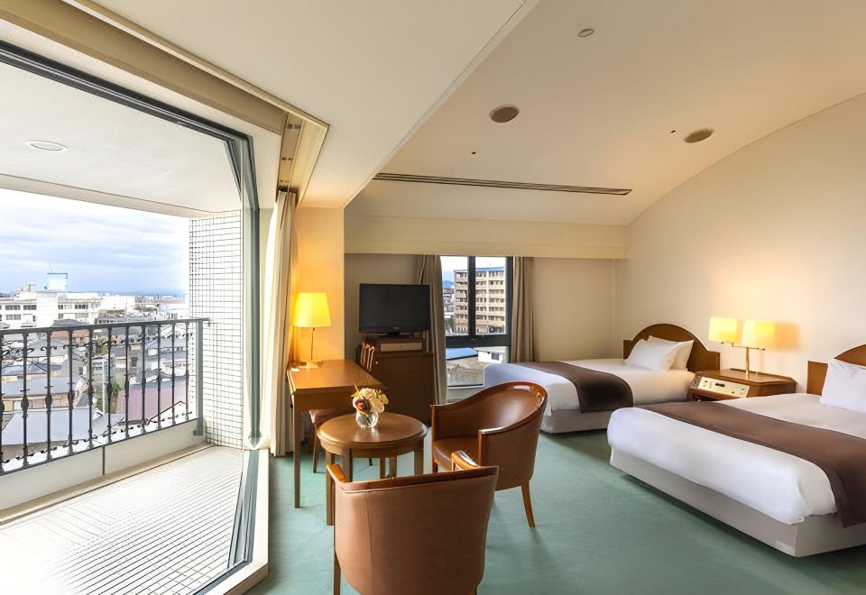 3. 나가사키 인터내..