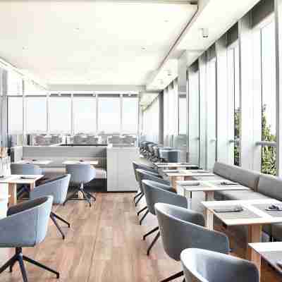 AC Hotel Santiago Costanera Center Dining/Meeting Rooms