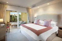 Cervo Hotel, Costa Smeralda Resort فنادق في بورتو كيرفو
