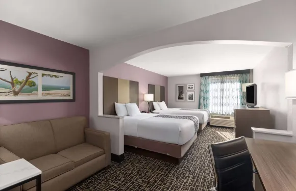 斯內爾維爾石頭山拉昆塔温德姆套房酒店