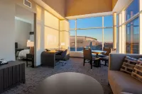 DoubleTree by Hilton Evansville Hotels in Evansville