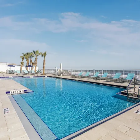 Holiday Inn Express & Suites OCEANFRONT DAYTONA BCH SHORES by IHG