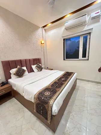 Hotel Satsang Grand Отели в г. Сойепур