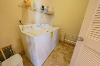 Sound front condo, pool, water access, & sunsets