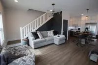 Big Blue: 2-Story Indy Home DwntnBook in the Next 24 Hours and Get 10% Off