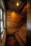 New Sauna & Walk to Village
