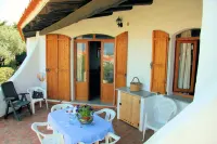Mediterranean vacation homes by the sea in a quiet location, with garden & barbecue