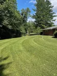 Close to town, the college and a beautiful serene surrounding