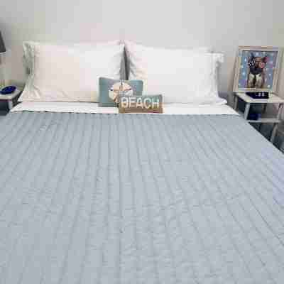 Chic Pool Condo Near Mayflower Beach Rooms