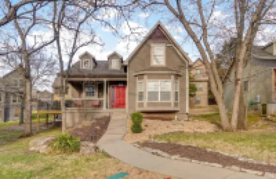 Pine Cone Cottage Hotel a 