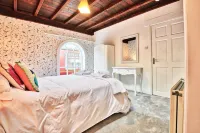 A stylish cottage, in the heart of the delightful  village of Grosmont 格羅斯蒙特住宿飯店