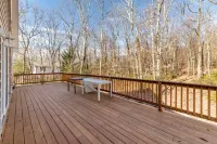 Parkwood Manor at Bear Creek Lakes in Jim Thorpe