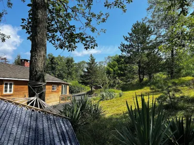 Nature Mountain Retreat with Outdoor Hot Tub and Sauna Spa Experience
