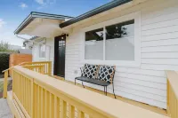New! The Snoqualmie Casita*Walk to Restaurants and shops