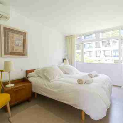 Apartment in Maspalomas 30 m away to the beach with views & private parking. Rooms