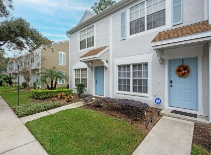 Upscale Long Stay: King Bed-Pool-Wifi-Gated-Pets-Tampa Palms-Moffitt Cancer Ctr