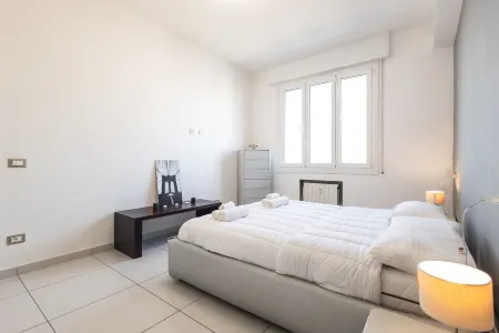 Ravenna Sky View Apartment Отели рядом с достопримечательностью «Piazza del Popolo»