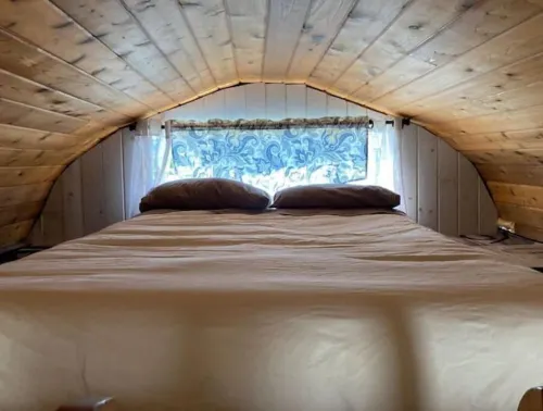 Tiny mountain house with country views