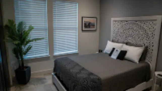 Sanctuary On Lake Travis with private pool and outdoor jetted tub with golf cart