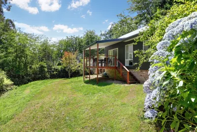 Creek Cottage - Leura couples getaway Hotels near Elysian Rock Lookout